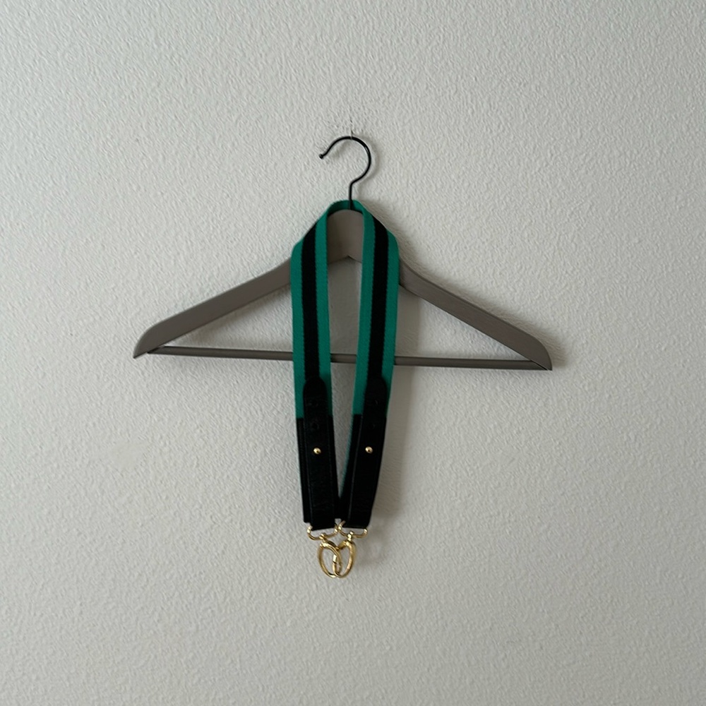 SLY adjustable belt moussy NWOT